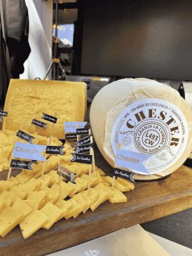 Produtores artesanais de queijo na Ruta del Queso, no departamento de Colonia, Uruguai.